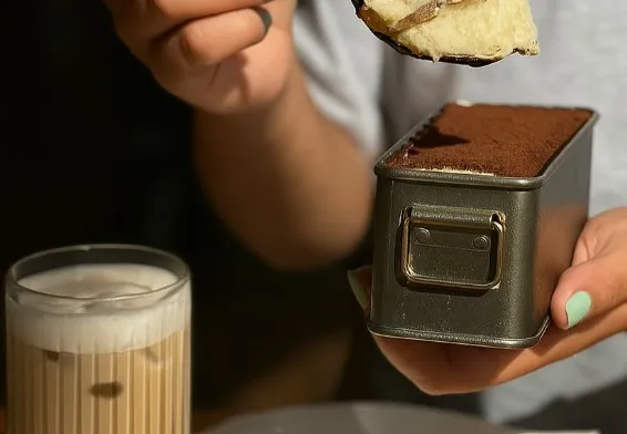 Angelic Desserts - İyi Masa