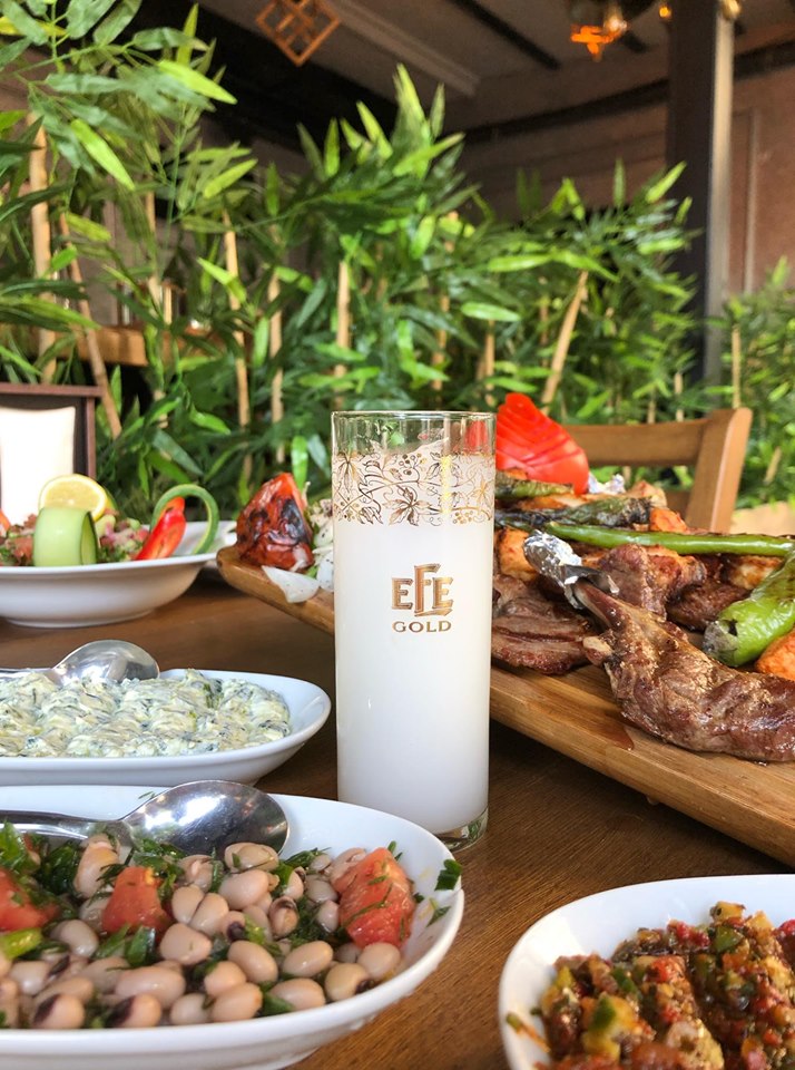 Arada Bi - İyi Masa