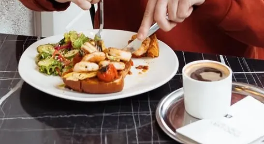 BernardSando Coffee - İyi Masa