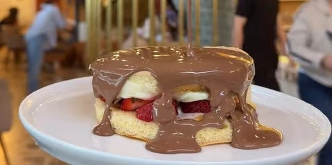 Berry Coffee Company Bornova - İyi Masa