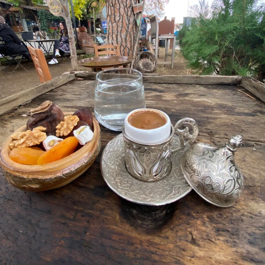 Birgi Köy Evi Ödemiş - İyi Masa