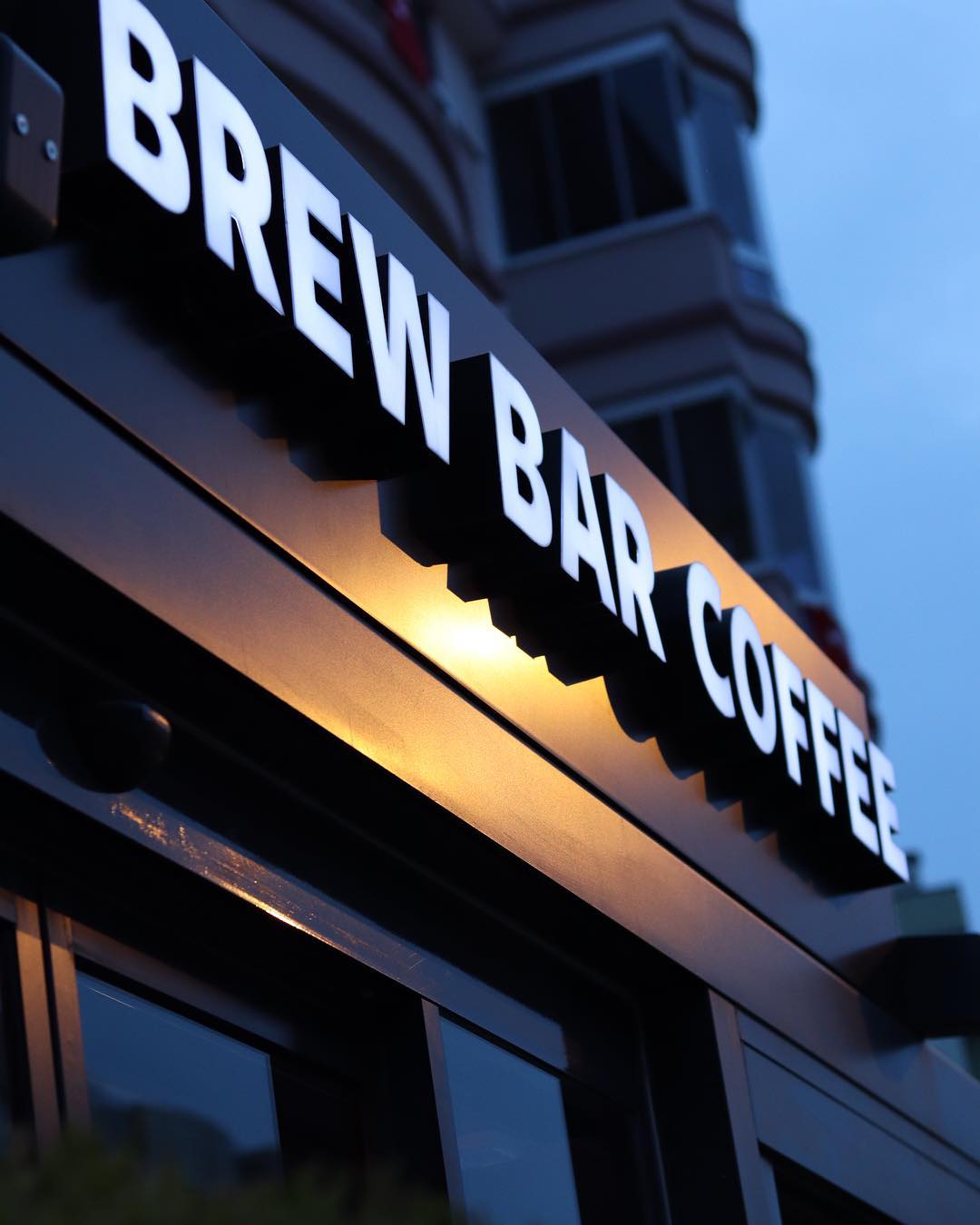BrewBar 3rd Wave Cafe&Roastery - İyi Masa