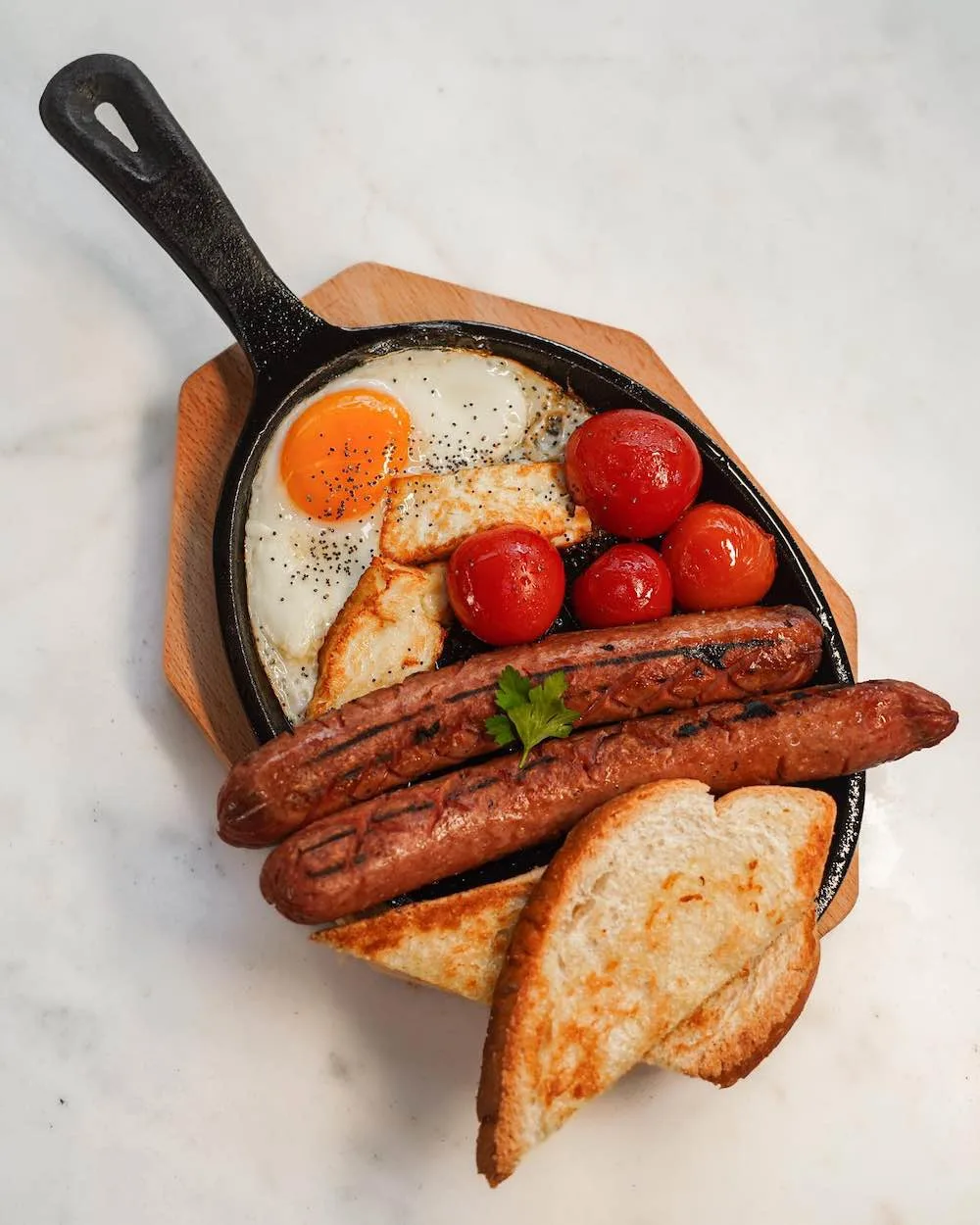 Buenas Bistro & Lounge - İyi Masa