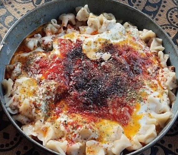 Cevizz İçli Köfte ve Lezzetli Tatlar - İyi Masa