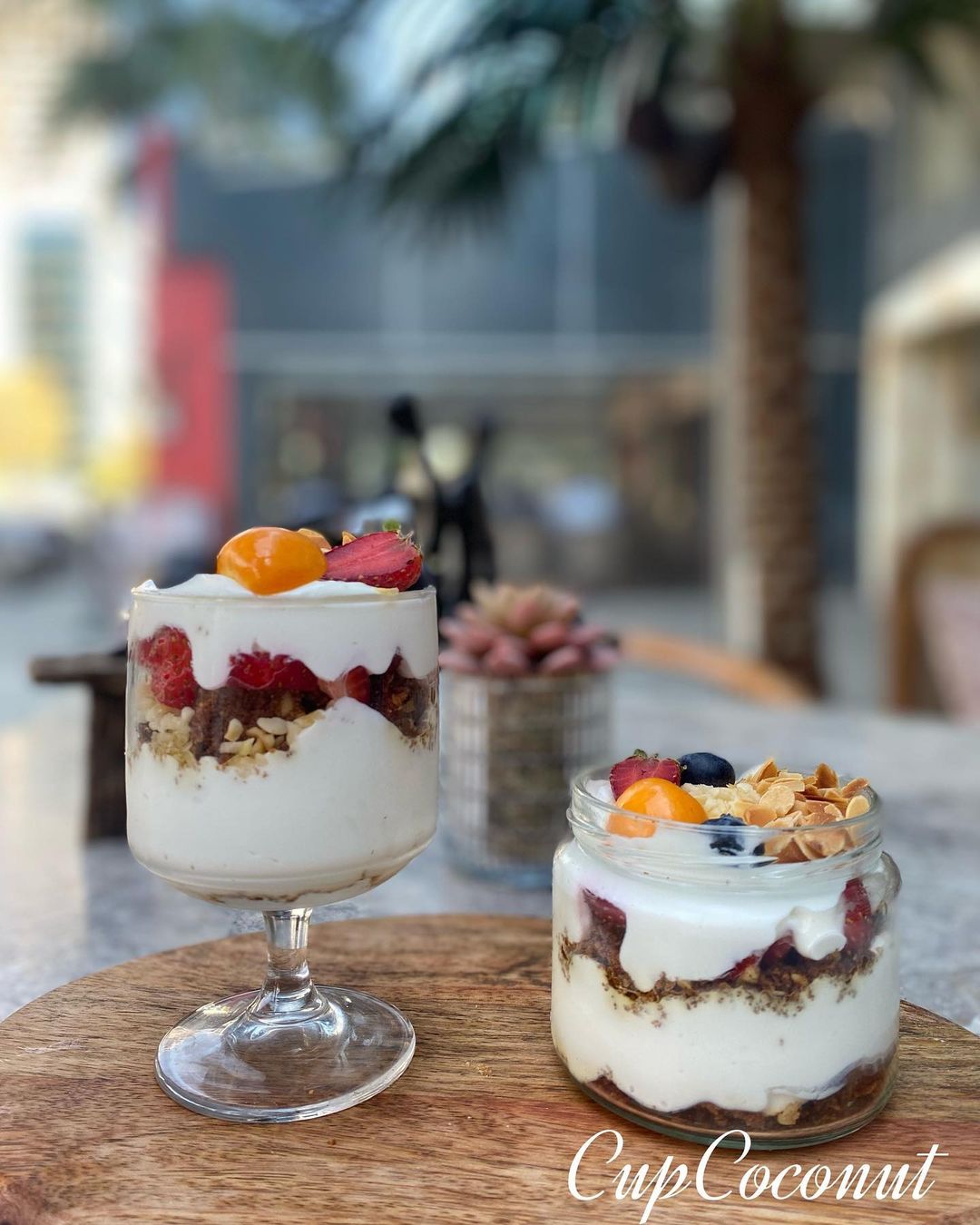 Cupcoconut Cafe&Bar&Bresserie - İyi Masa