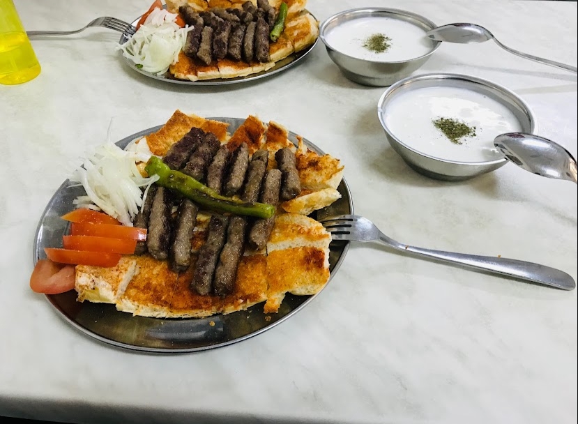 Ödemiş Köfte Ali'nin Yeri - İyi Masa