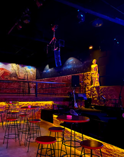 ECHO PERFORMANCE HALL - İyi Masa