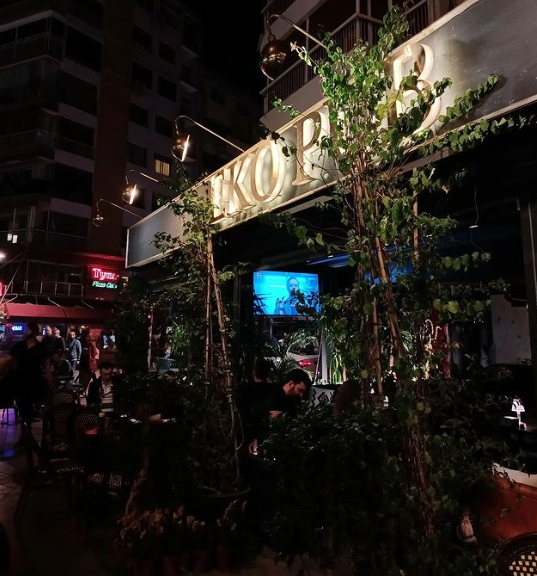 Eko Pub - İyi Masa