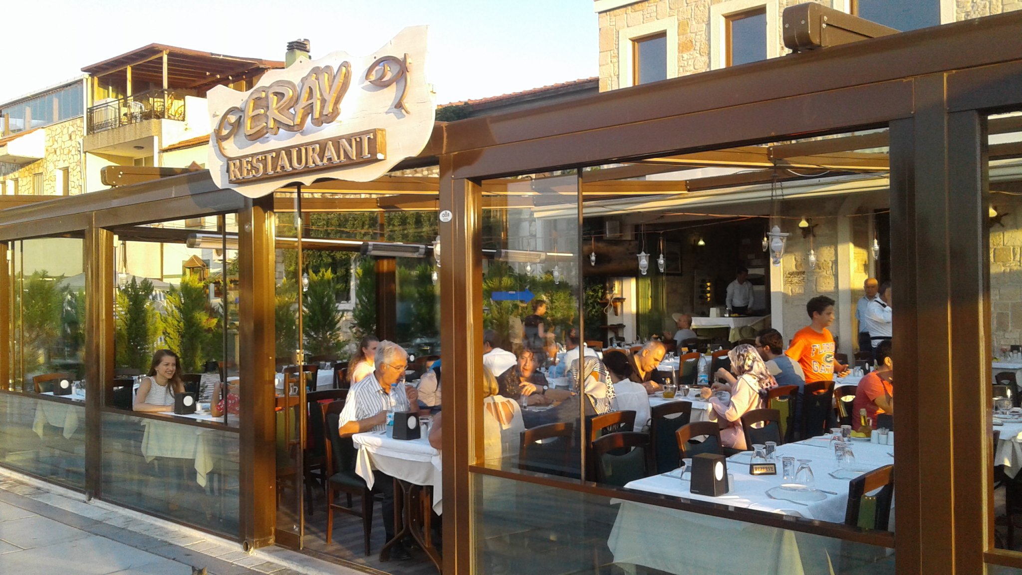 Eray Restaurant - İyi Masa