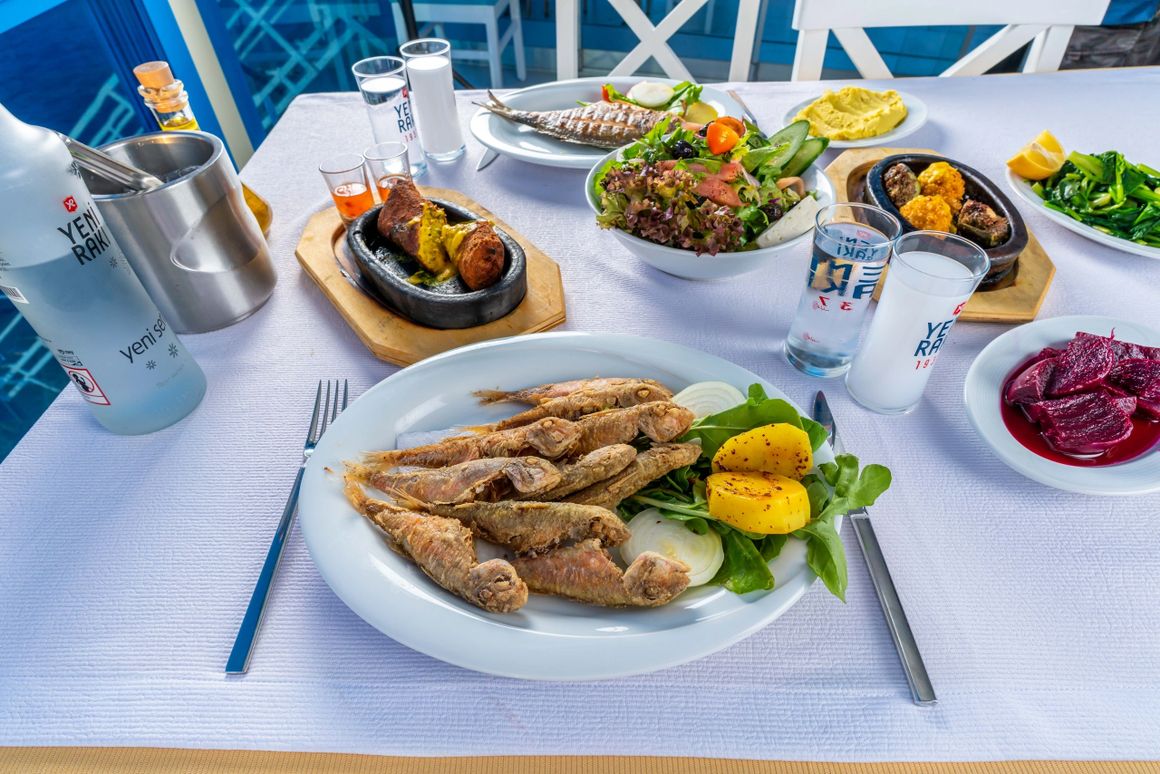 Foça Fener Restaurant - İyi Masa