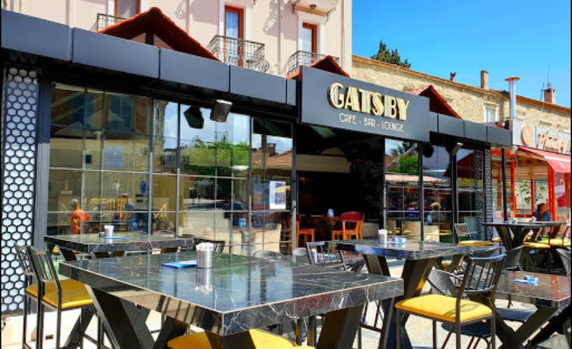 Gatsby Foça - İyi Masa
