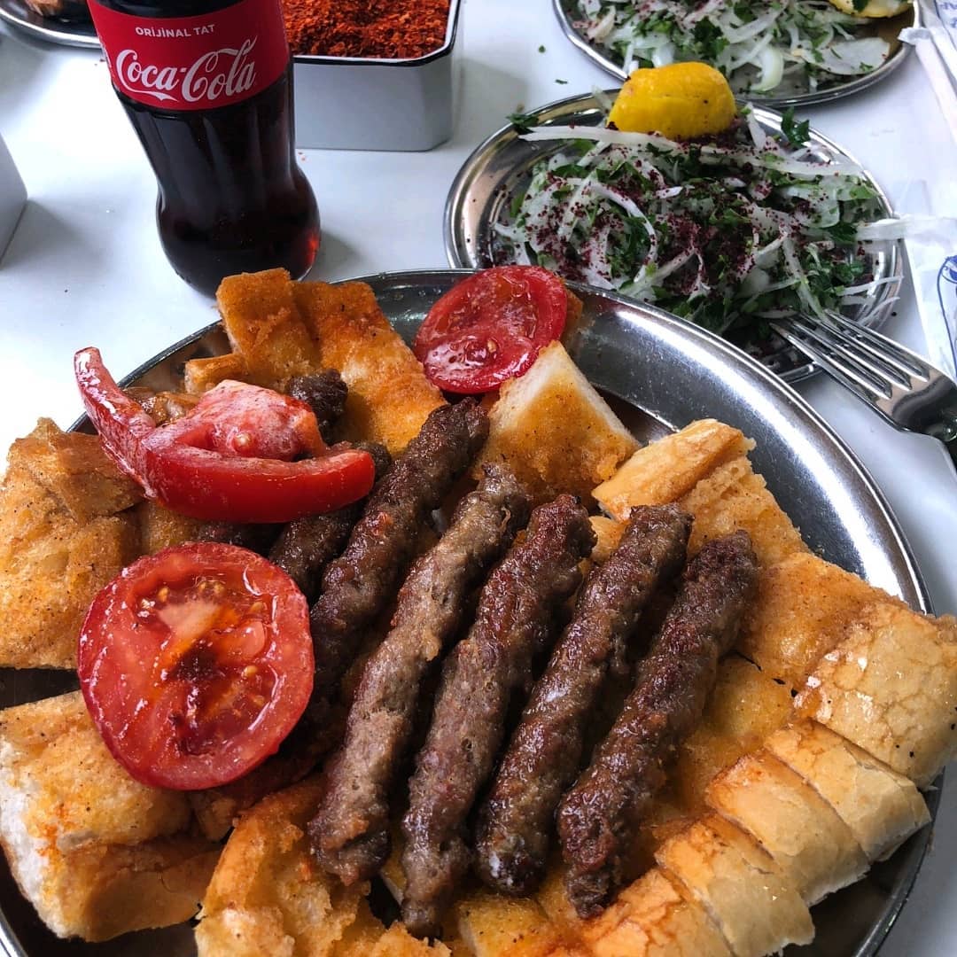 Hurşit Kebap - İyi Masa