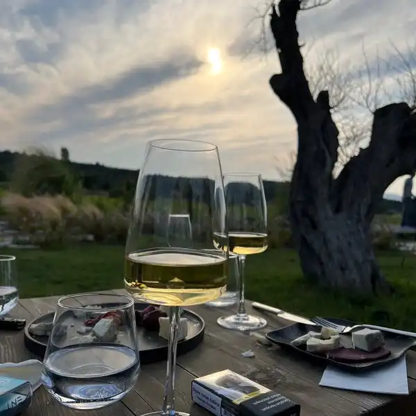 Hus Wines - İyi Masa