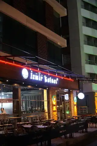 İzmir Kafası 35 - İyi Masa