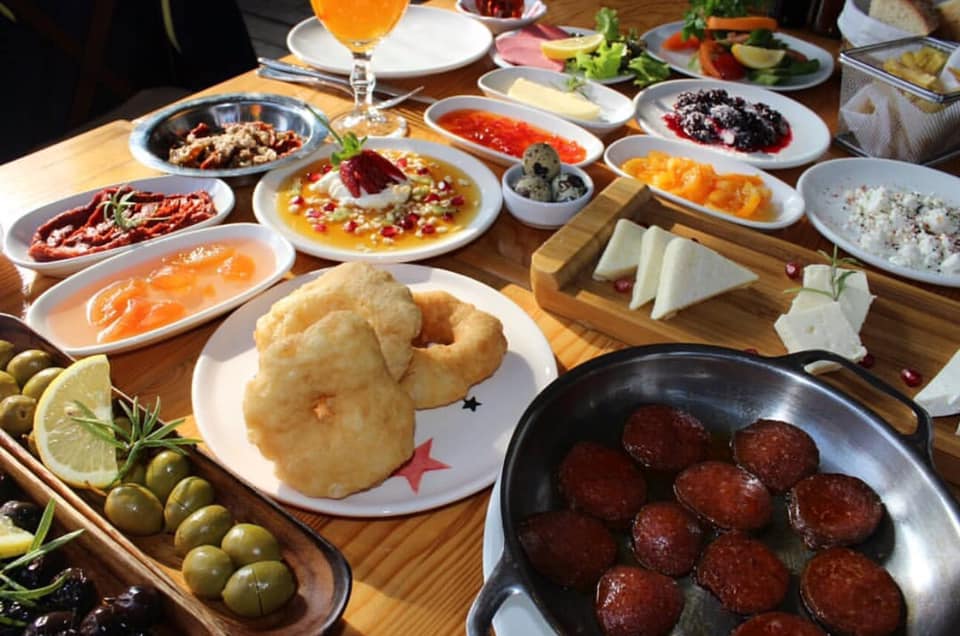 Aktuğ Köy Kahvaltısı - İyi Masa