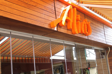 Alin's Cafe - Restaurant - İyi Masa