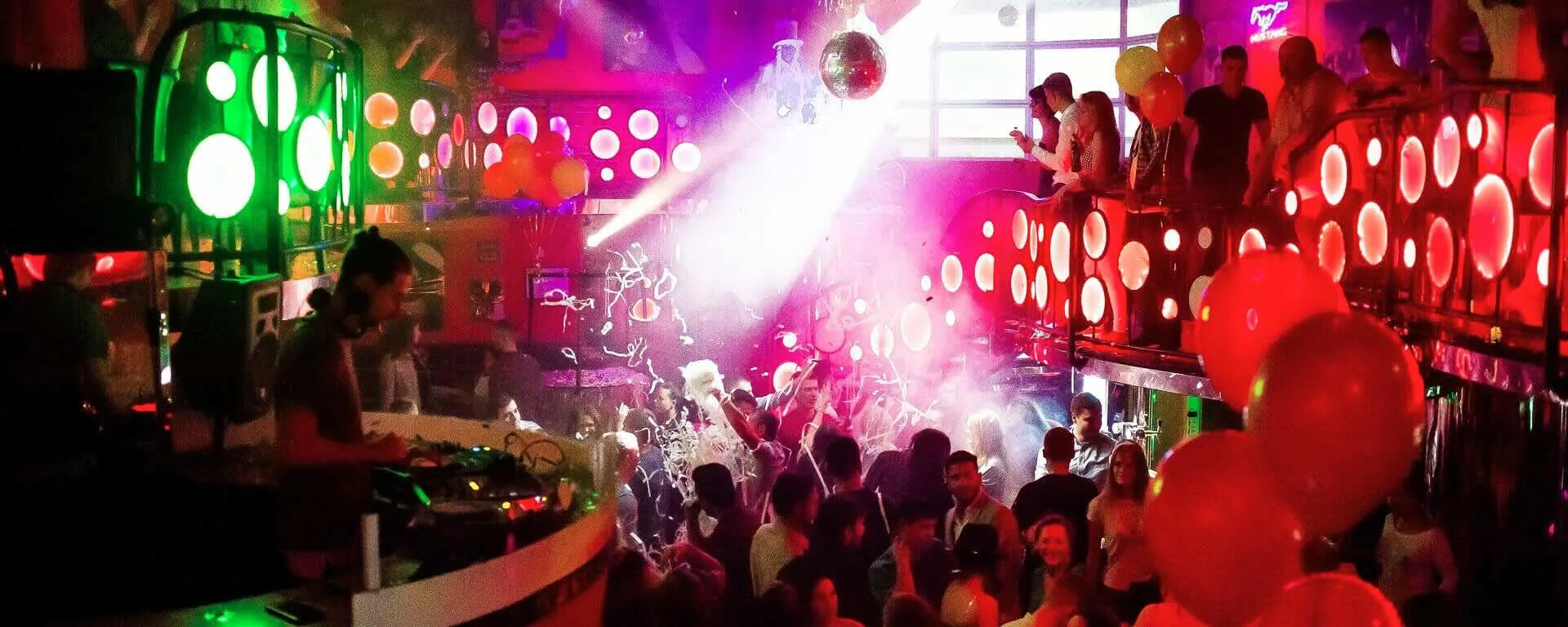 İzmir Gece Hayatı - İyi Masa
