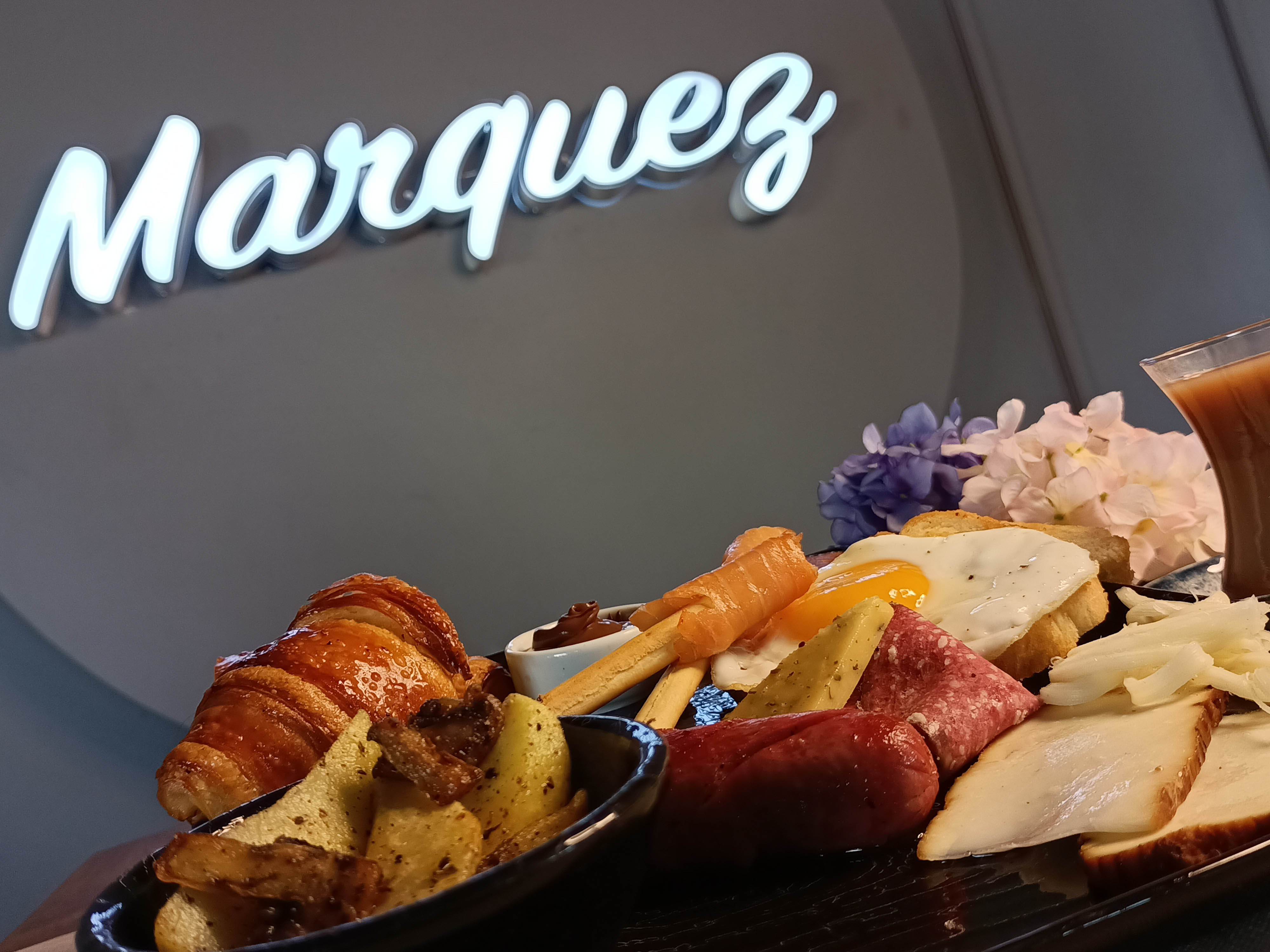 Marquez Teras Restaurant - İyi Masa