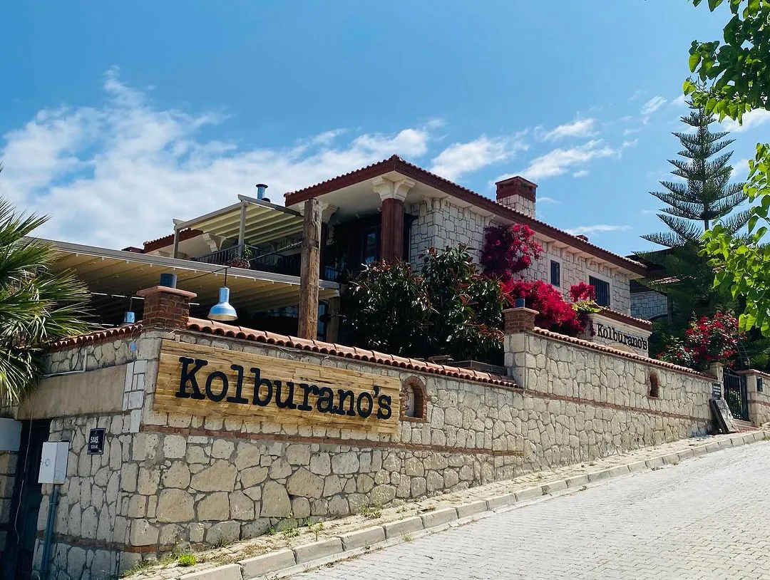 Kolburano's Çeşme - İyi Masa