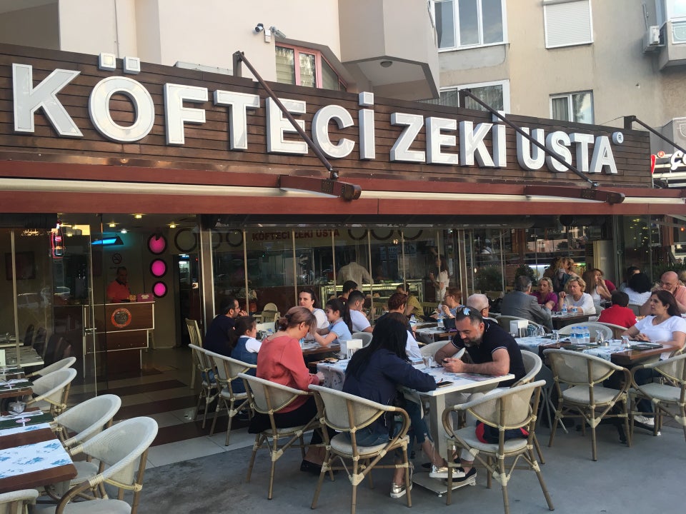 Köfteci Zeki Usta - İyi Masa
