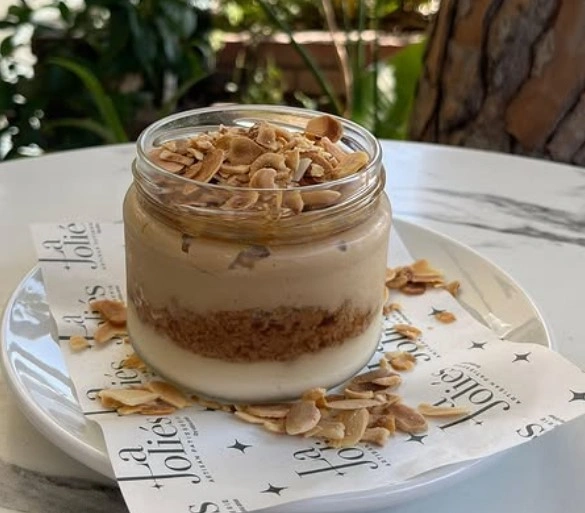 La Joliés Patisserie  - İyi Masa