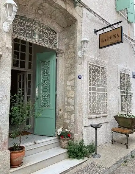 La Pena - İyi Masa