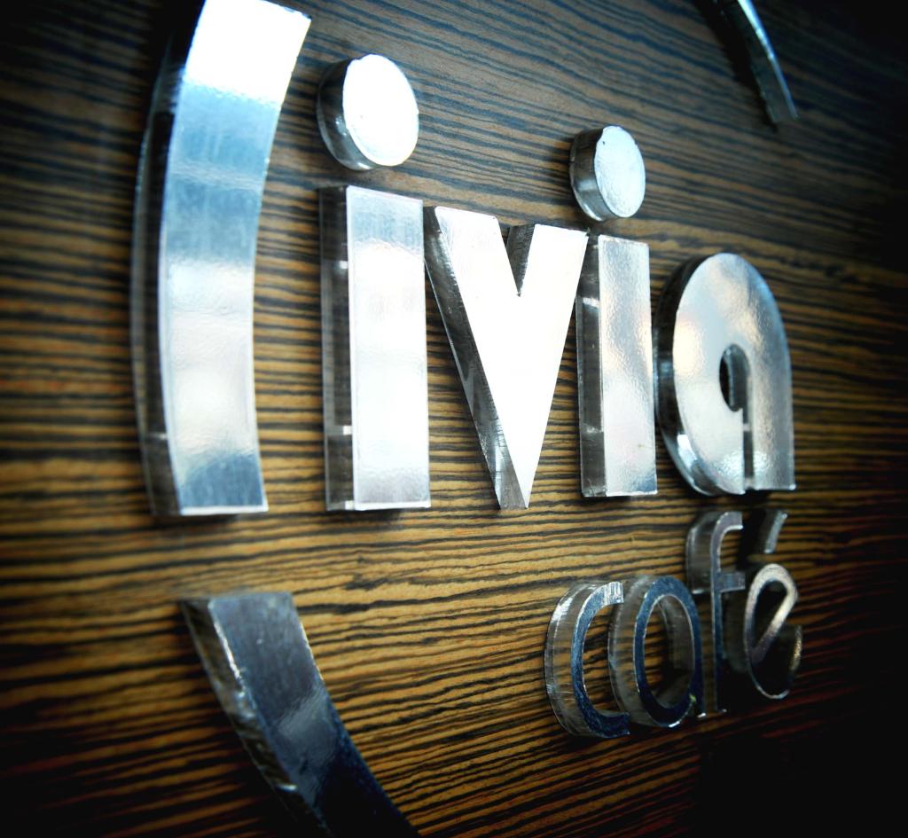 Livia Cafe - İyi Masa