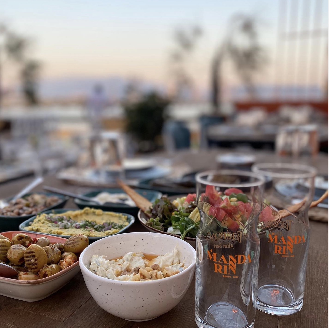 Mandarin İzmir - İyi Masa