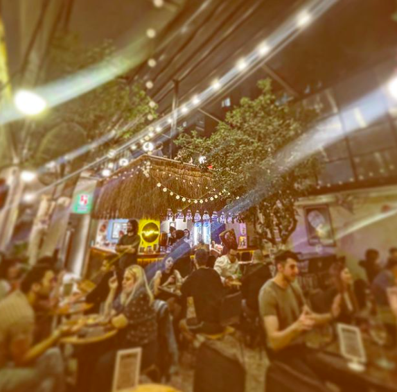 Mo Pub & Chill Co. - İyi Masa