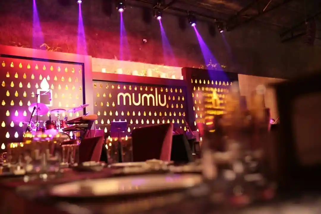 Mumlu Meyhane - İyi Masa