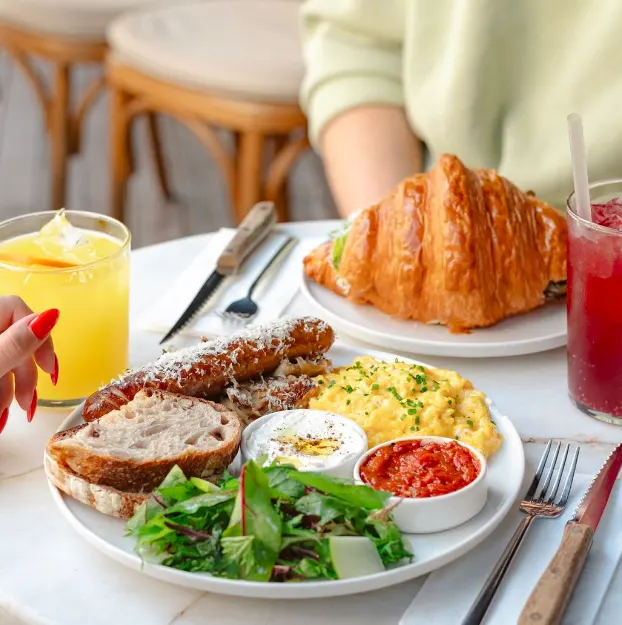 Neuf Patisserie & Boulangerie - İyi Masa