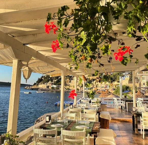 Number One Otel- Restaurant - İyi Masa