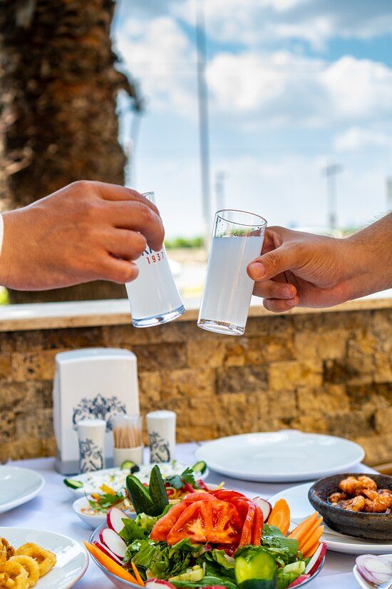 Orkinos Restaurant Küçükyalı - İyi Masa