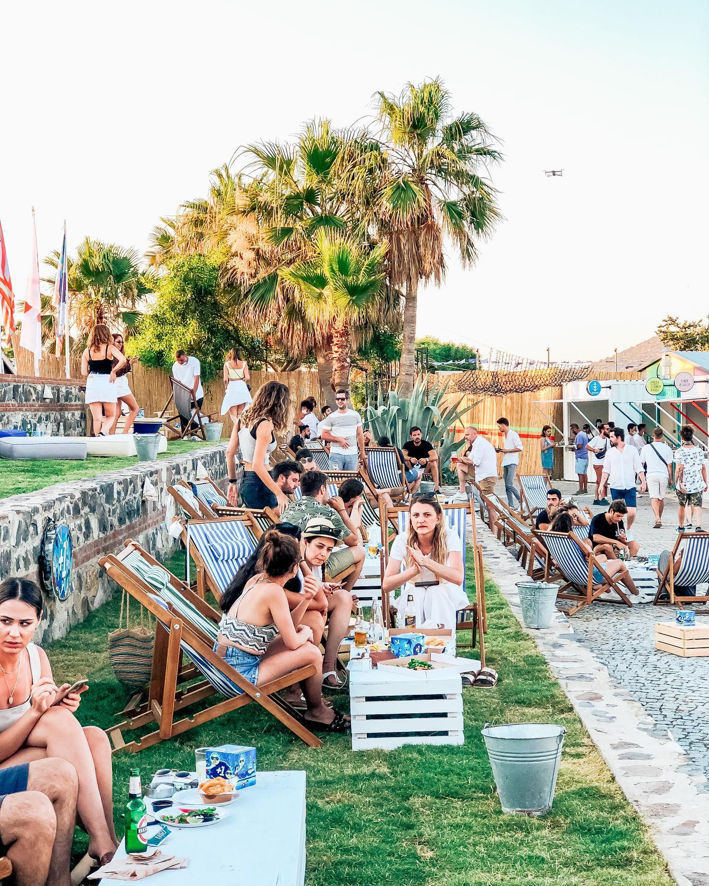 İzmir Etkinlik Mekanları - İyi Masa