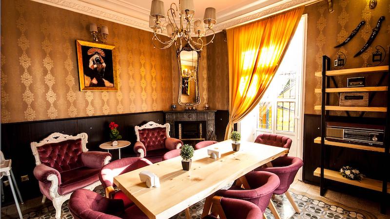 İzmir’in Tarihi Restoranları - İyi Masa