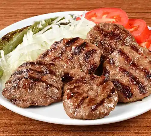 Totonun Lokantası Kınık - İyi Masa