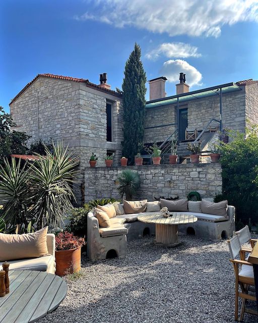 Urla Bağevi Vineyard Restaurant - İyi Masa