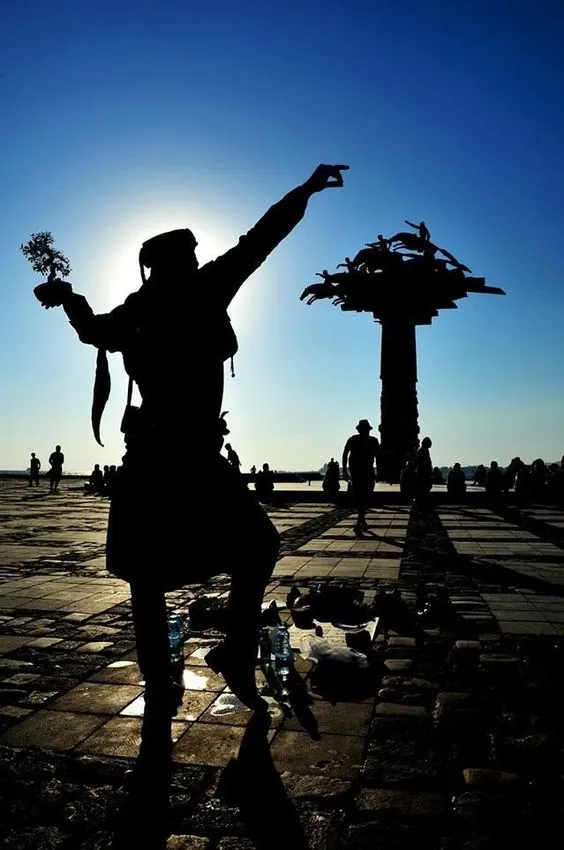 İzmirli Olmak İçin Yapman Gerekenler | İzmir Mekan Rehberi