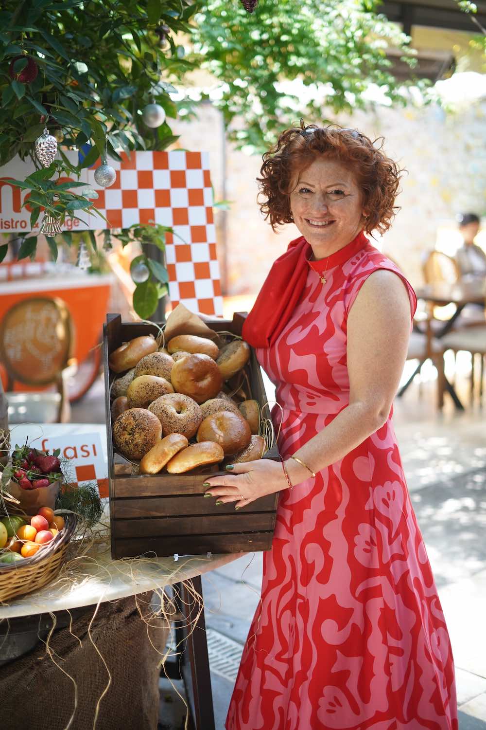 4. KOMŞU SOFRASI BUENAS BİSTRO’DA GERÇEKLEŞTİ | İzmir Mekan Rehberi