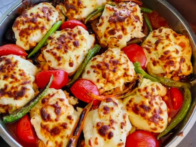 Akhisarlı Hakan Usta