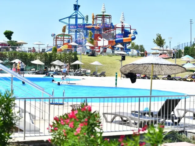 9. Çeşme Oasis Aquapark