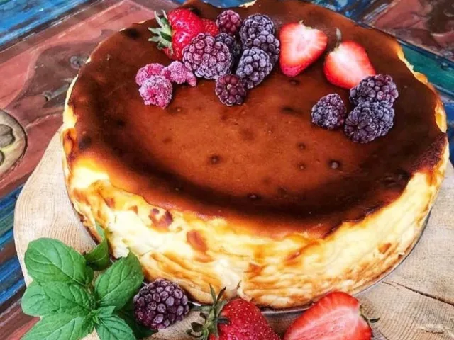 2. Charleston Cake & More