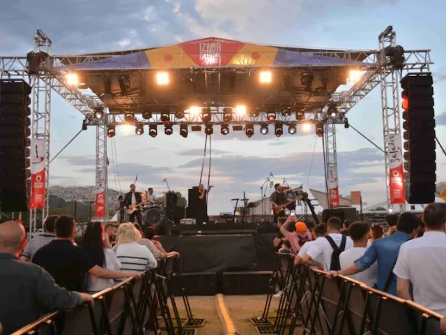 5. Gece Hayatı ve Festivaller