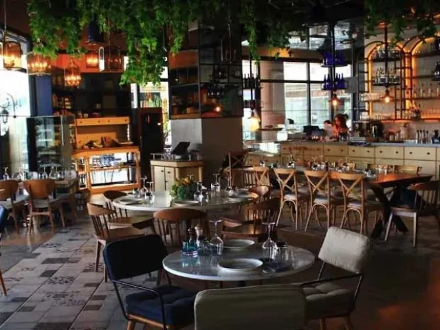4. Murano's