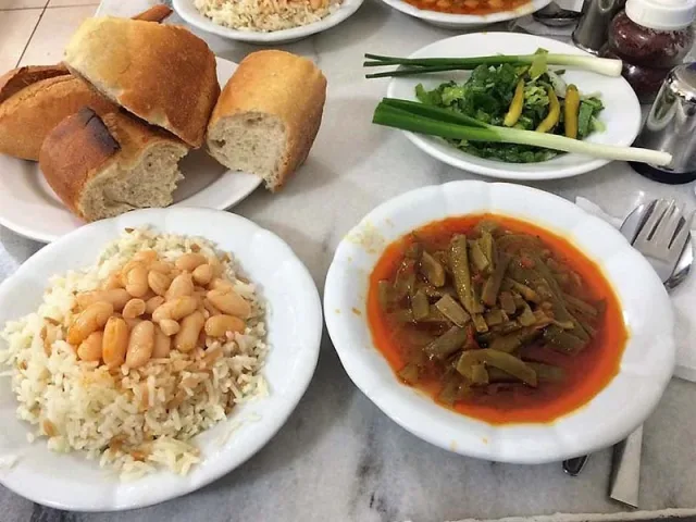 Kanaat Lokantası (Gaziemir)