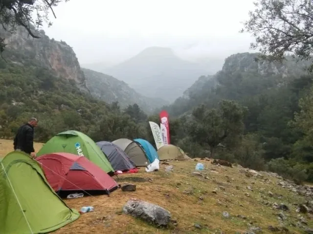 Kaynaklar Kamp Alanı, Buca