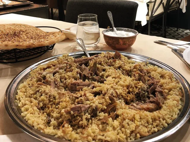 6. Meşhur Tavacı Recep Usta- Kaburga Dolma