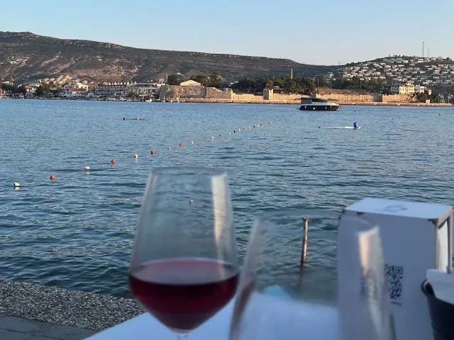 4. Kavala Cafe Winehouse