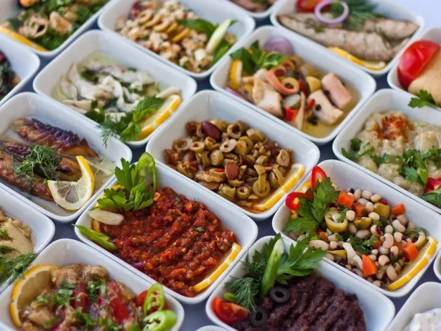 4. Mezelerle Başlayan Menü