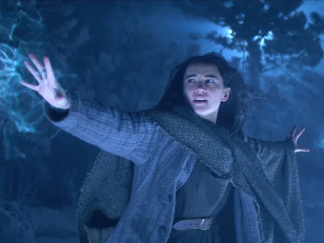 2. Shadow and Bone: The Return